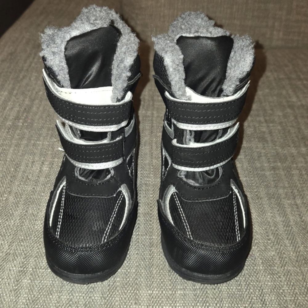 Totes Snow Boots